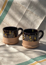 Load image into Gallery viewer, L A C R I M A - Set of 2 Mugs

