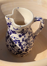 Load image into Gallery viewer, SCHIZZO Jug