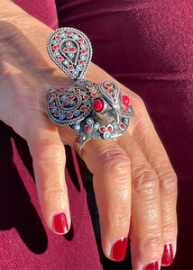 Red C H I R I Y A - Bird Ring