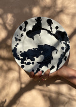 Load image into Gallery viewer, MUCCA Schizzo - Terracotta Dinner Plate
