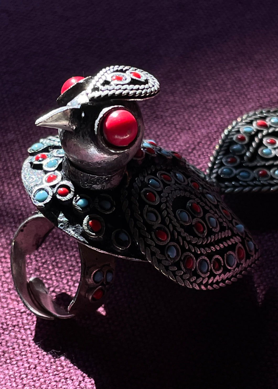 Red C H I R I Y A - Bird Ring